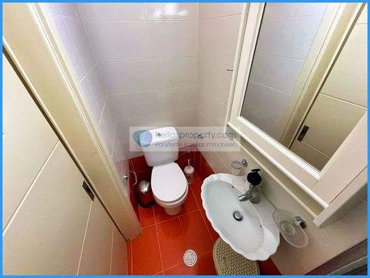 cf25f2acd90f4afd9f86bd225dc05fec-original