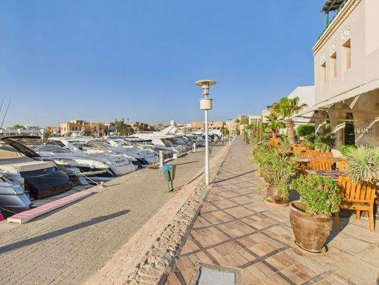 Außenbereich um die Immobilie