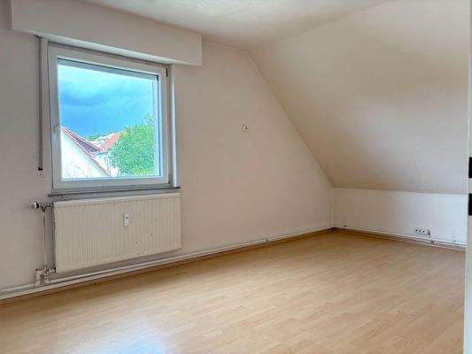 geräumiges Zimmer ...