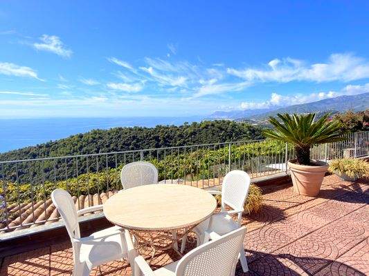 CA_514_TERRA_ITALIA_IMMOBILIEN_LIGURIEN_CAMPOROSSO