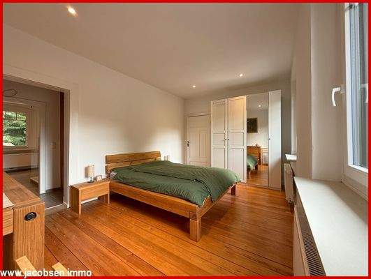 Haupthaus - Schlafzimmer im Erdgeschoss