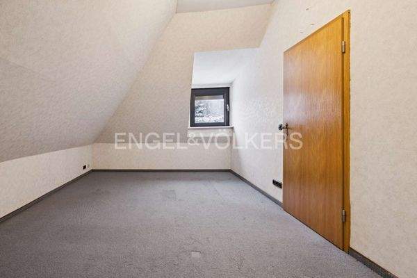 Zimmer 1 im Dachgeschoss (Anbau)