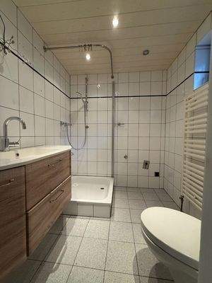 Duschbad im Anbau