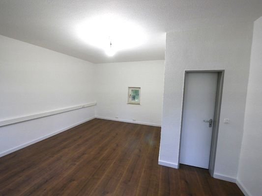 Büro links