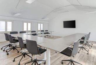 Regus Riva Gulli 5740 Trieste Italy Large Meeting 