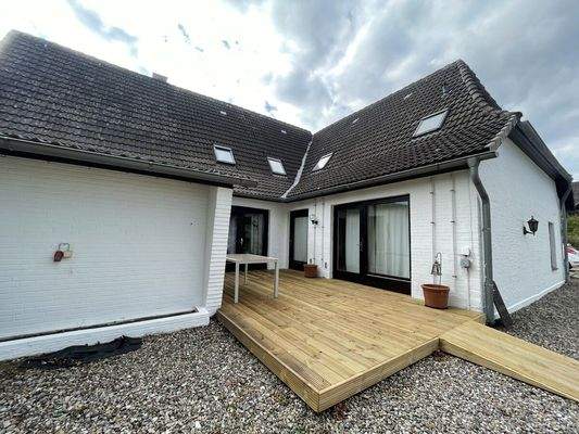 weitere Terrasse zwischen den Wohnungen