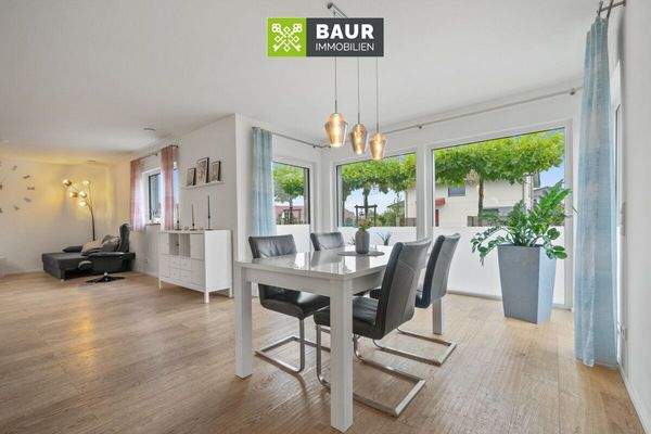 Wohn- und Essbereich