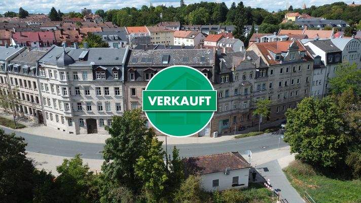 Immobilienschmuckstück unter dem Dach