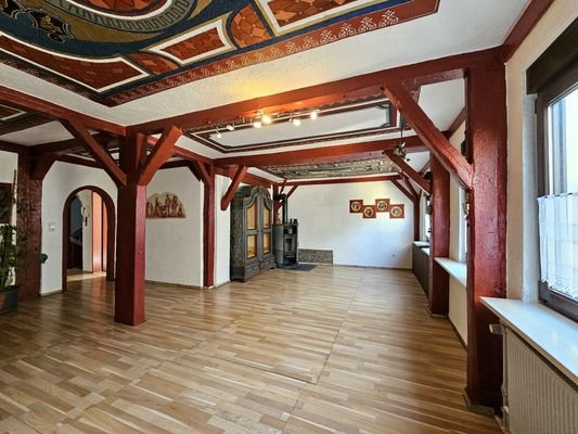 2. OG: Wohn- und Esszimmer