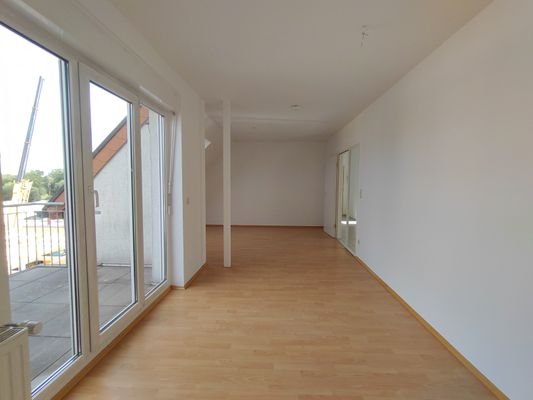 Zimmer mit Zugang Balkon