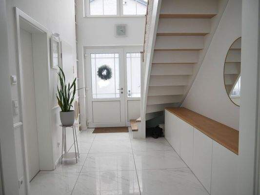 Heller Eingangsbereich