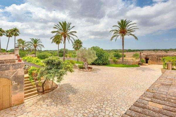 llucmajor Mallorca finca zu verkaufen Garten 89362