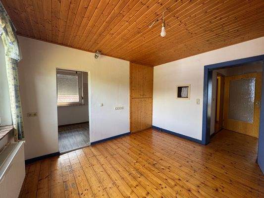 Esszimmer mit Blick Küche OG