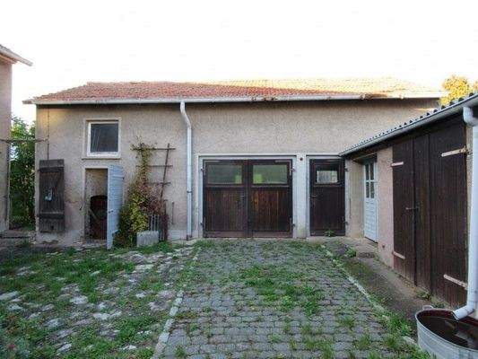 Scheune und Nebengebäude