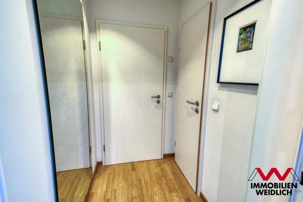 Vorraum und 2. Eingang