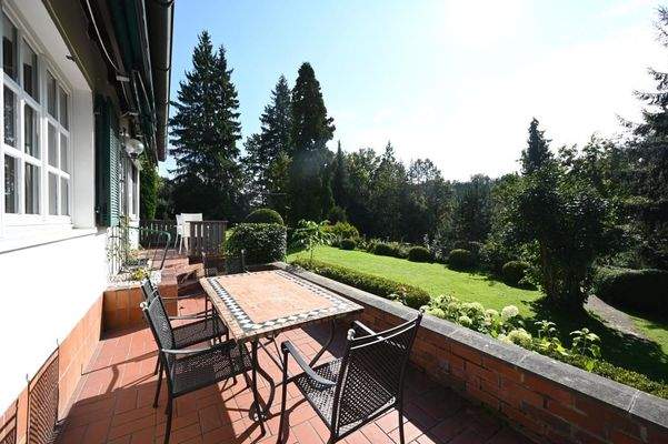 Sonnige Süd-Terrasse