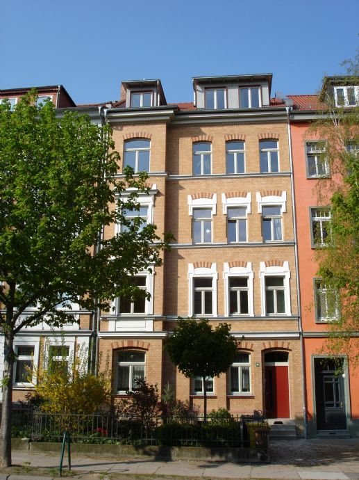 Helle Maisonette-Wohnung mit 2 Balkonen