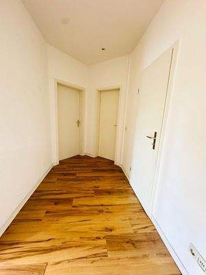 WhatsApp Image 2025-09-09 at 08.22.21(4)