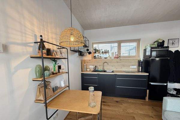 Küche & Essplatz Einliegerwohnung