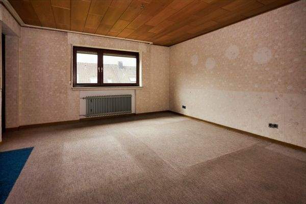 Schlafzimmer mit Zugang Balkon/Loggia