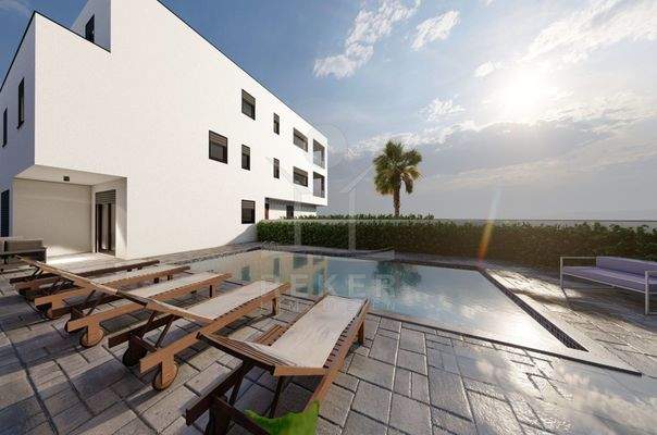 Sorgenfreie Harmonie im herrlichen Pool