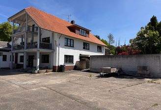 Hofansicht_Sontra_Mehrfamilienhaus