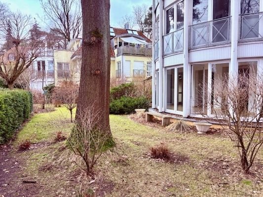 Garten vor der Wohnung