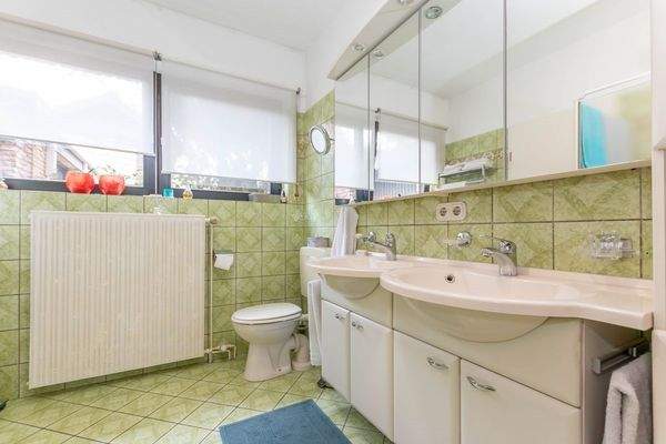 Badezimmer Erdgeschoss