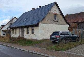 Haus Straßenansicht.jpg