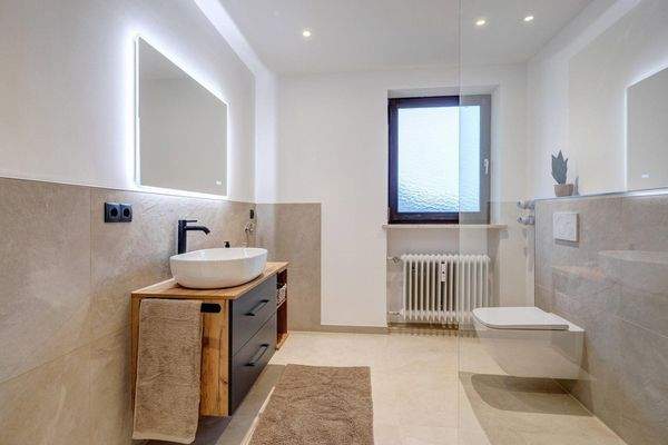 Bad mit Begehbarer Dusche