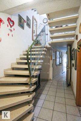 Flur zu den Fremdenzimmern