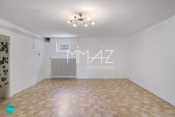 Keller mit Technikraum