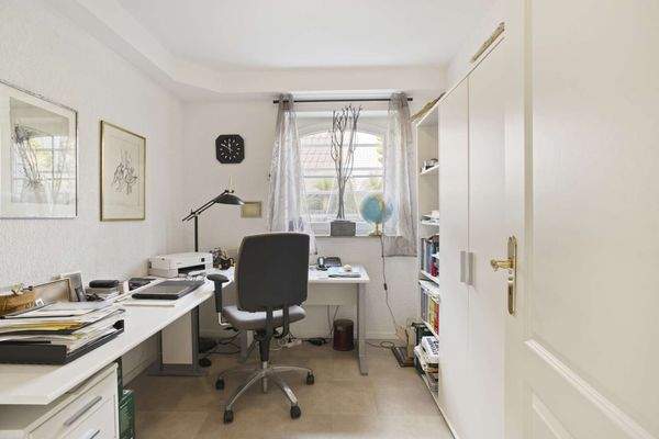 Arbeitszimmer