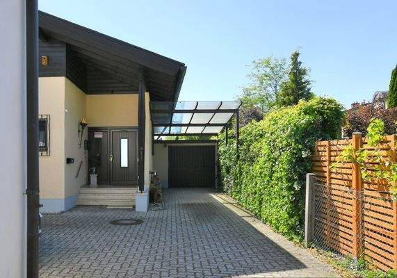 Zufahrt zum Haus