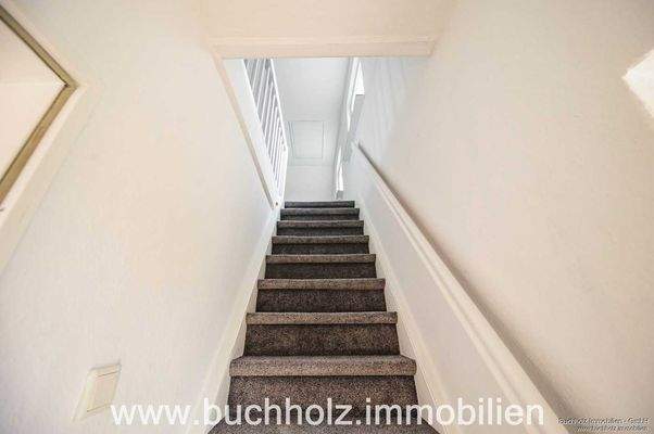 Treppe ins Dachgeschoss