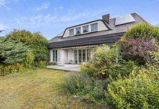 Hausansicht Garten II