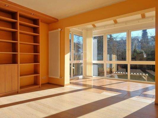 Helles Wohnzimmer im OG