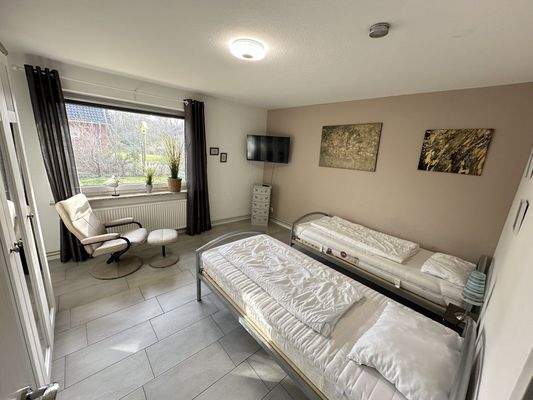 Schlafzimmer III im EG