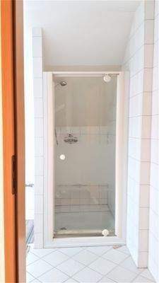 WE 7 - Bad-Dusche.jpg