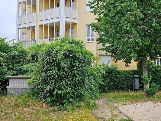 Gefällige Stadthäuser im ruhigen Innenhof