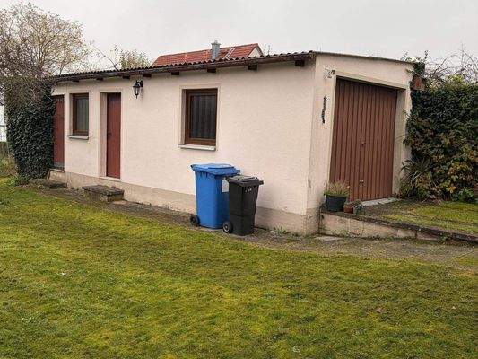 Garage/Nebengebäude