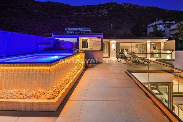 Luxury Sea View Villa with Extensive Amenities in Kalkan Antalya