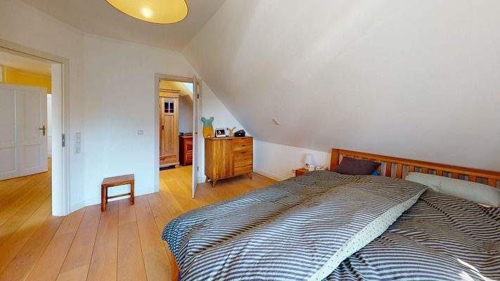 OG Schlafzimmer und Ankleide