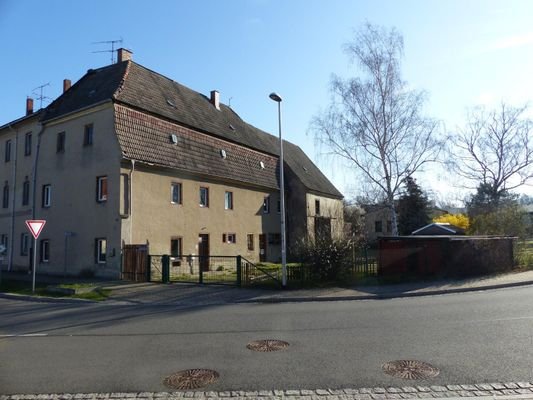 Wohnhaus von der Straßenseite 