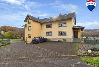 RE/MAX Immobilien DeLux Zweifamilienhaus Wadern-Lockweiler