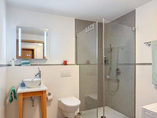 14. Badezimmer der ELW.jpg