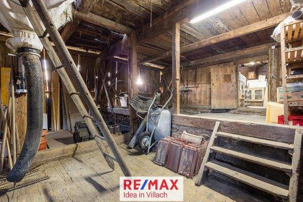 Haupthaus OG Lager/Heuboden