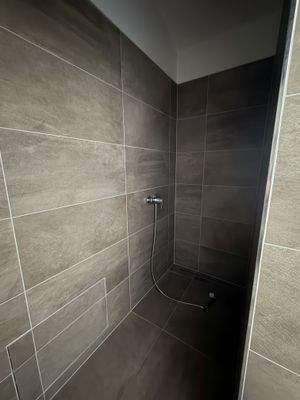 Sanitäre Anlagen 1. OG