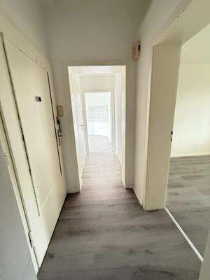 Flur mit Blick zur Küche