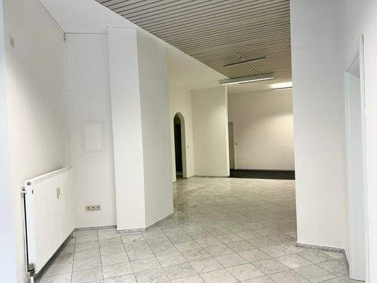 Ladeneinheit Ansicht 2